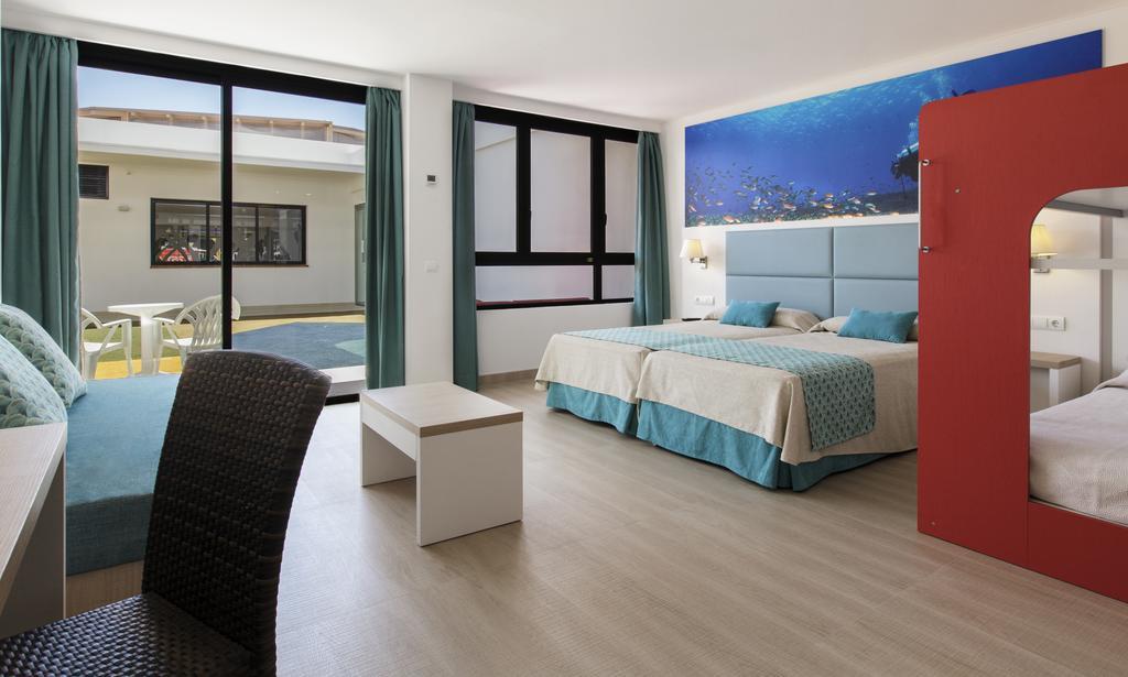 Habitación Familiar (2 adultos y 2 niños)