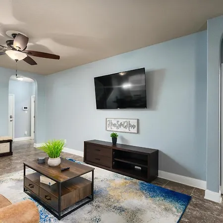 Lot'S Of Room! 64 House 6 Flagsseaworld-3