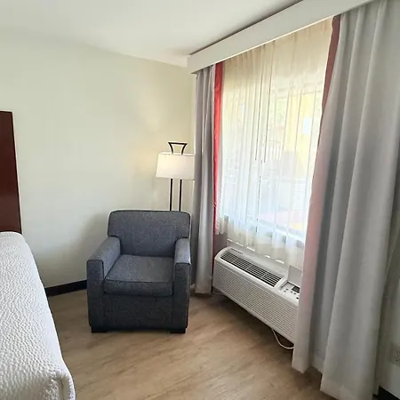 Ramada By Wyndham San Antonio Near Seaworld - Lackland Afb-3